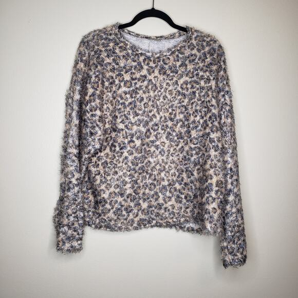 Zara Sweaters - Zara| Animal Print Light pullover sweater
